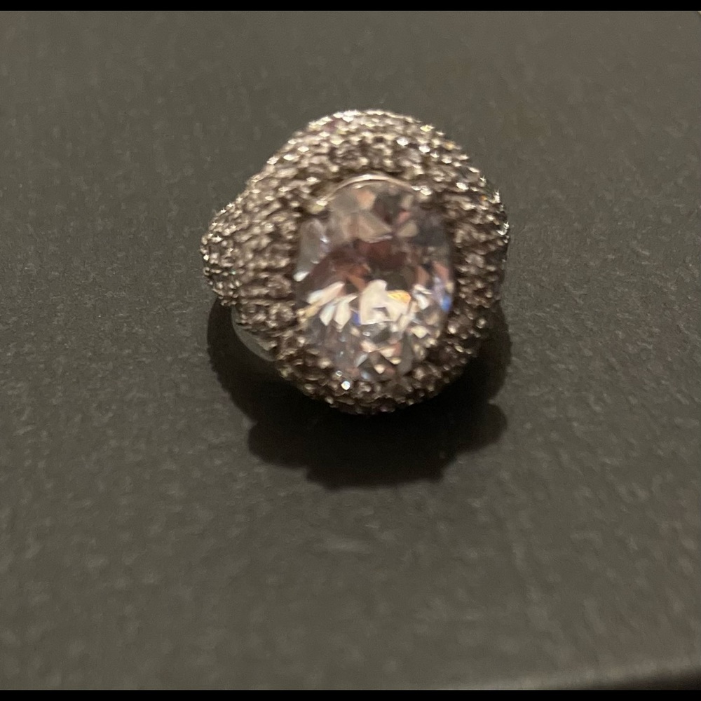 🤩GORGEOUS CUBIC AND STERLING COCKTAIL RING SIZE 10💕 NEW😊 - Picture 7 of 9